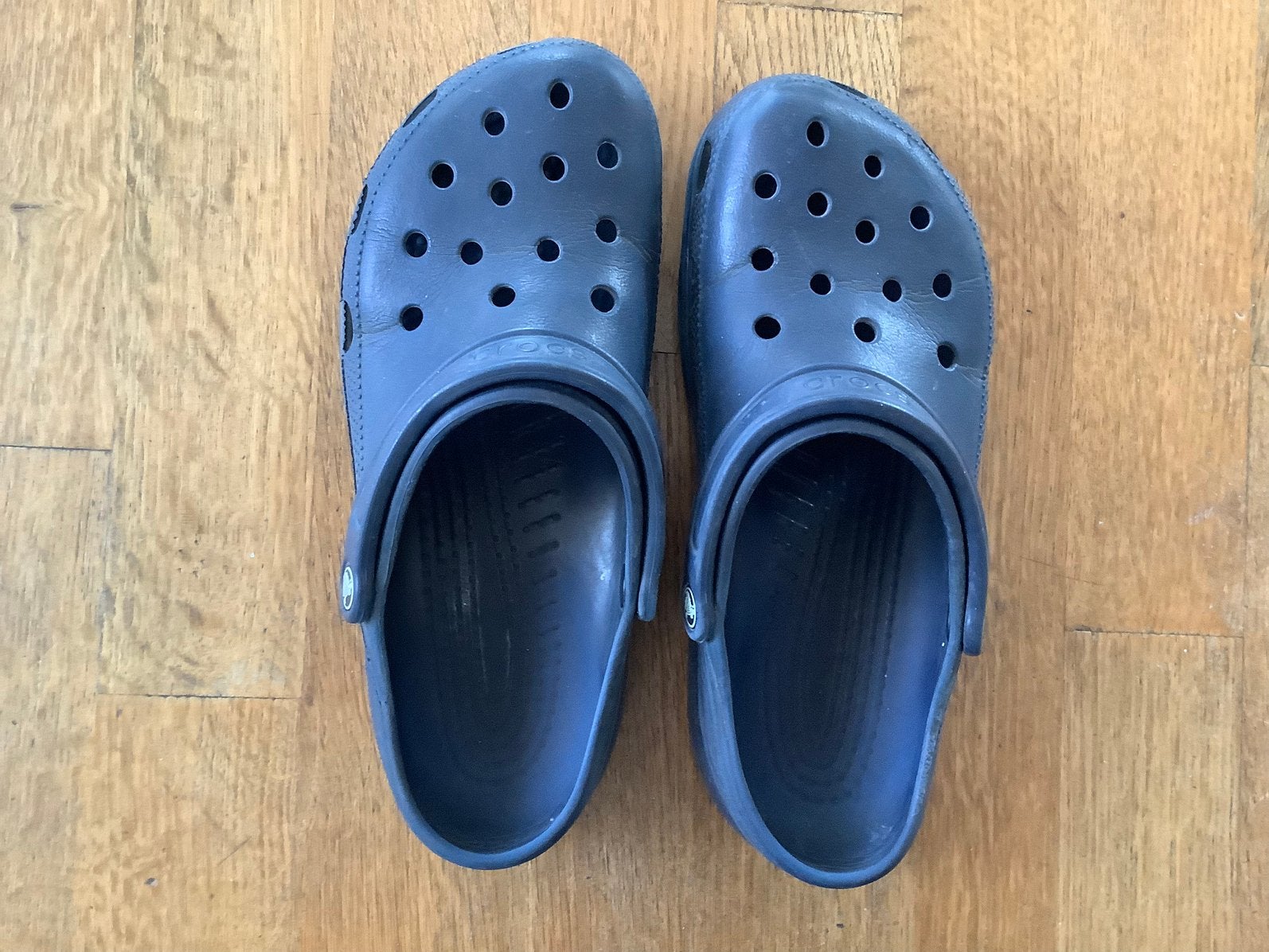 Crocs heren en dames slippers, Kleding | Heren, Ophalen of Verzenden, Gedragen, Blauw, Slippers