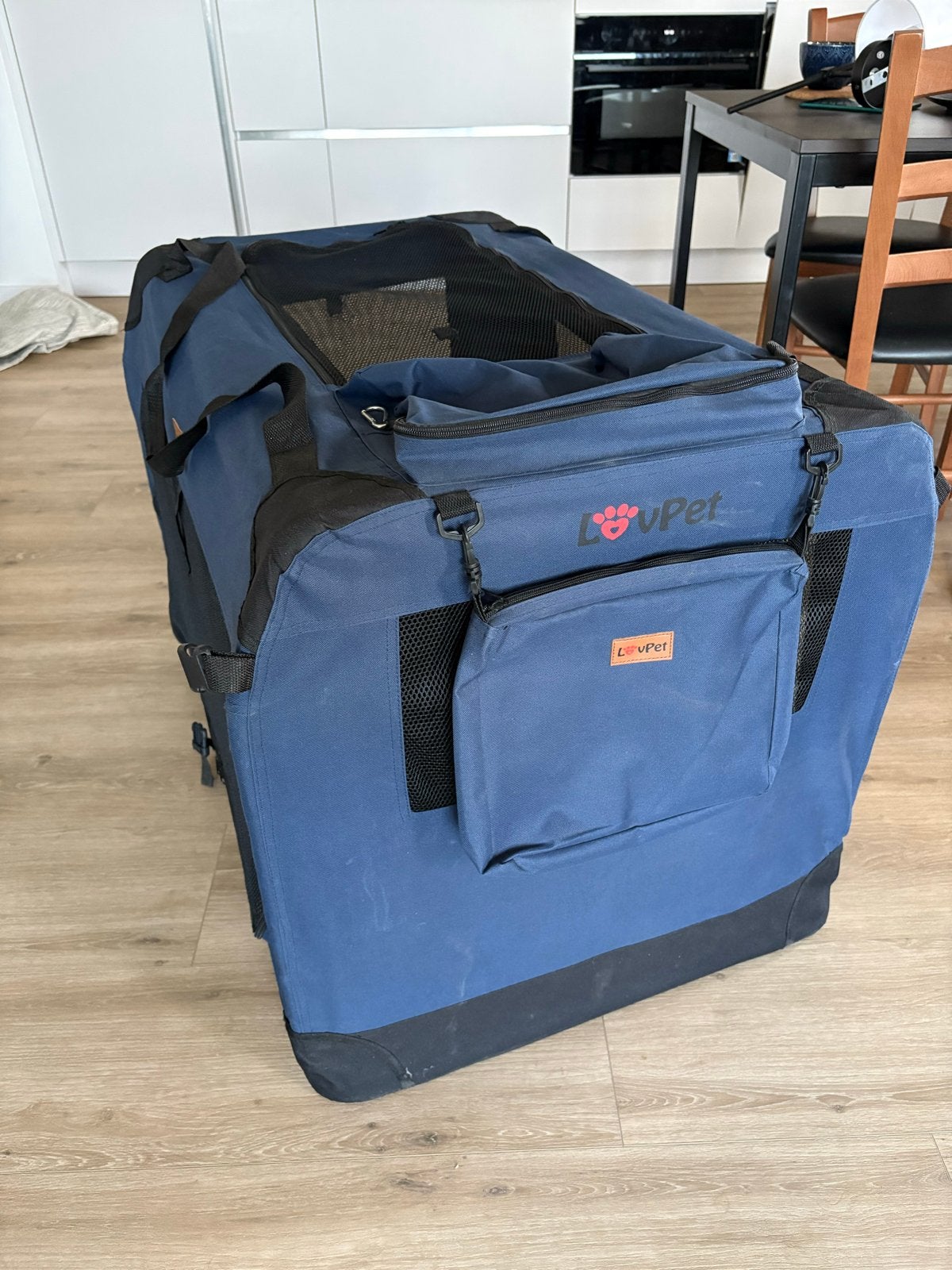 Foldable travel crate for dogs, Ophalen, Zo goed als nieuw
