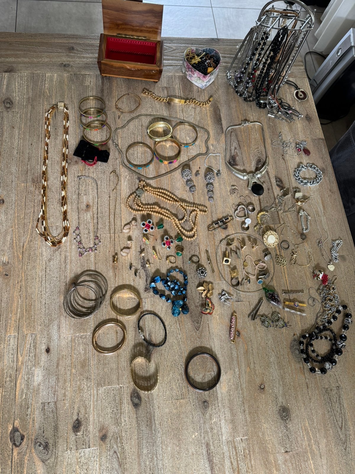 Een partij oude sieraden, Ophalen of Verzenden, Zo goed als nieuw, Overige kleuren, Overige materialen