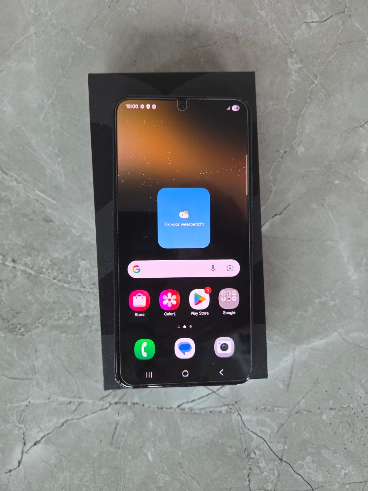 Samsung Galaxy S22 128GB Zwart - Zo goed als nieuw