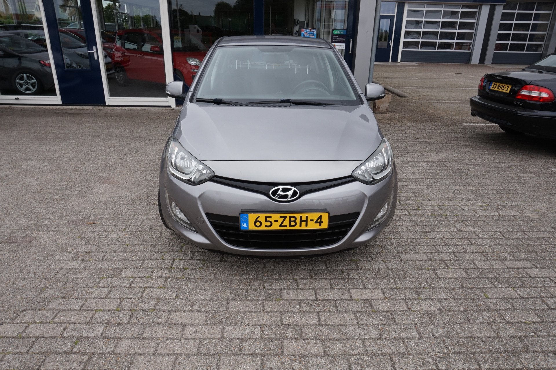 Hyundai i20 1.2i i-Motion, facelift , trekh , 119dkm Incl nw, Euro 5, Gebruikt, 4 cilinders, Origineel Nederlands