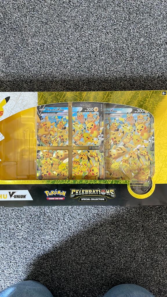 Pokémon Celebrations Special Collection Pikachu V-UNION, Ophalen of Verzenden, Nieuw, Overige typen