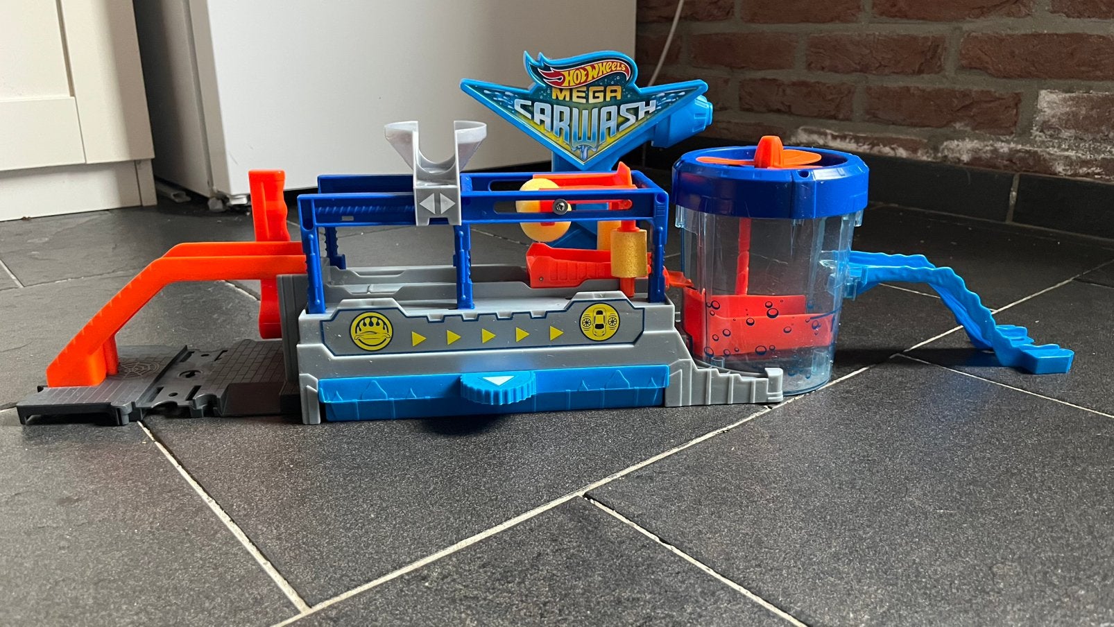 Hot Wheels Mega Car Wash-complete wasstraat / Color Shifters, Ophalen, Zo goed als nieuw, Handmatig, Hot Wheels