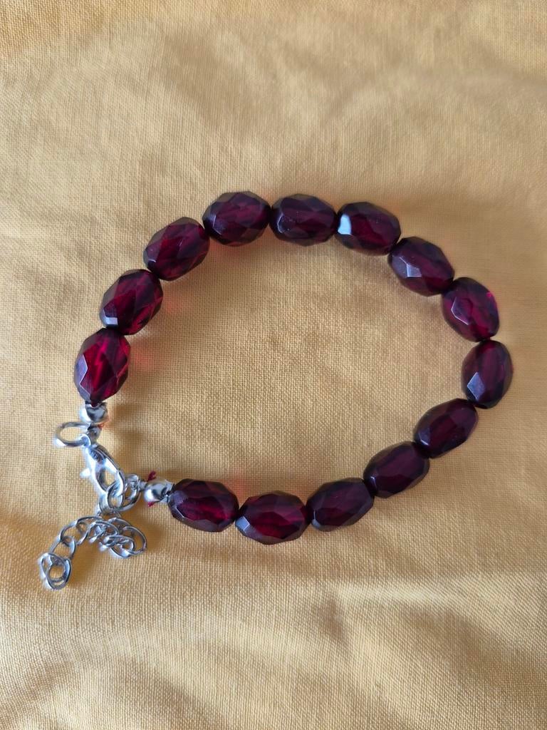 Armband met rode osmanli ates kralen, Ophalen of Verzenden, Nieuw, Rood