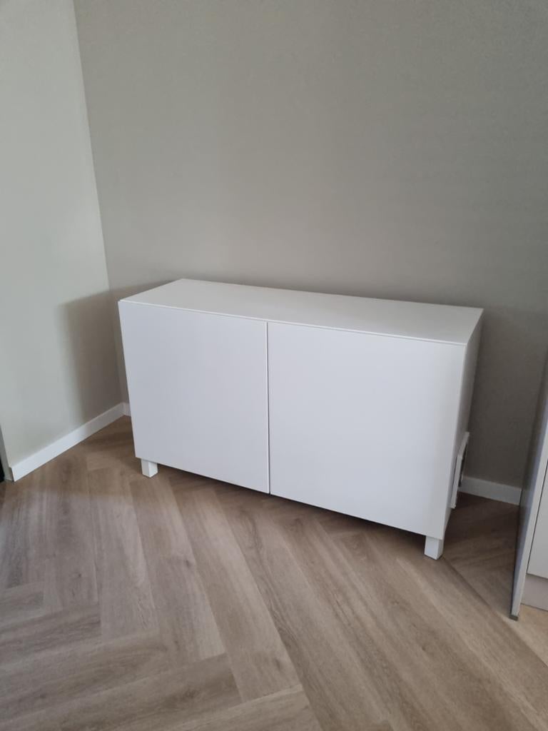 Dressoir met kattenluik, Ophalen, Gebruikt, 25 tot 50 cm, 100 tot 150 cm