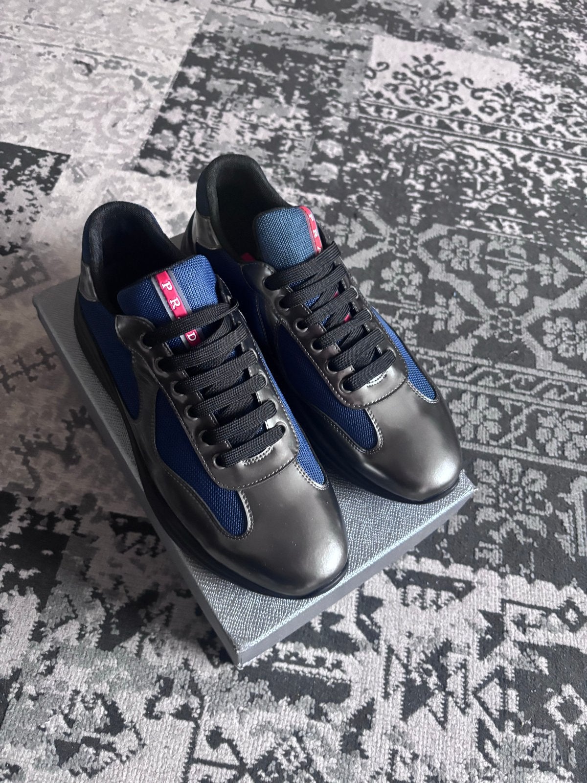 Prada America Cup Sneakers - Maat 43, Blauw, Nieuw, Ophalen of Verzenden, Sneakers of Gympen