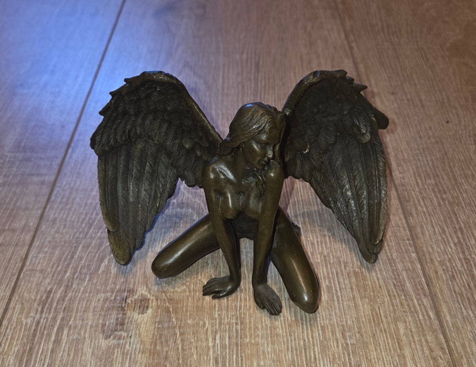 Bronzen engel beeldje - 9 cm hoog, 14 cm breed, Ophalen