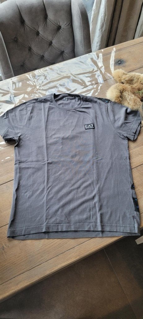 EA7 Emporio Armani - T-shirt met Camo-Graphic - Maat M, EA7 Emporio Armani, Maat 48/50 (M), Ophalen of Verzenden, Zo goed als nieuw