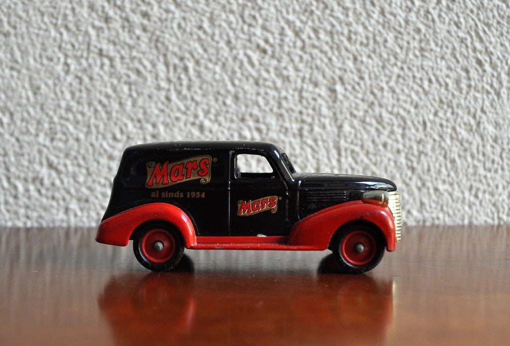 Days Gone Lledo Mars Yellow Cab 9 cm, Ophalen of Verzenden, Gebruikt, Auto