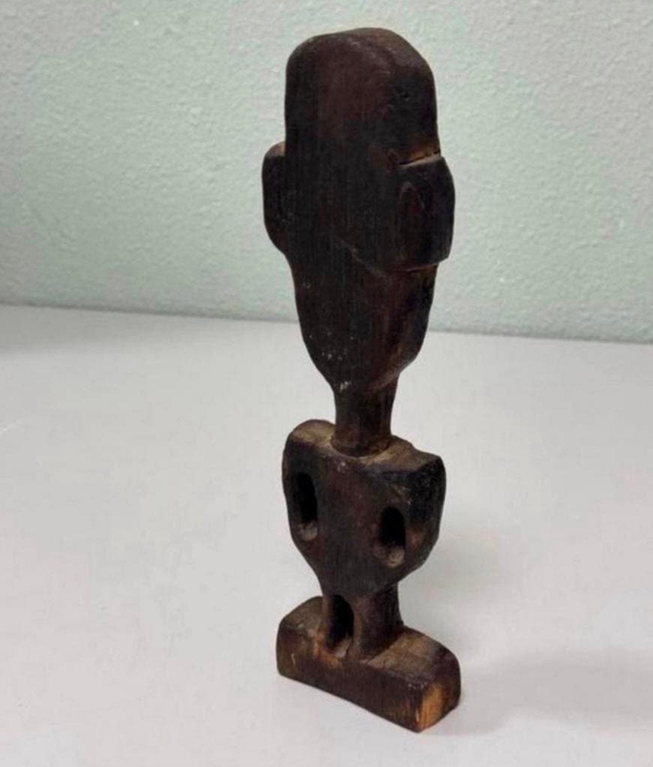 Oud sculptuur hout gesneden houten voorouderbeeld afrika, Antiek en Kunst, Houtsnijwerk, Ophalen of Verzenden, 20 - 50 cm, Hout