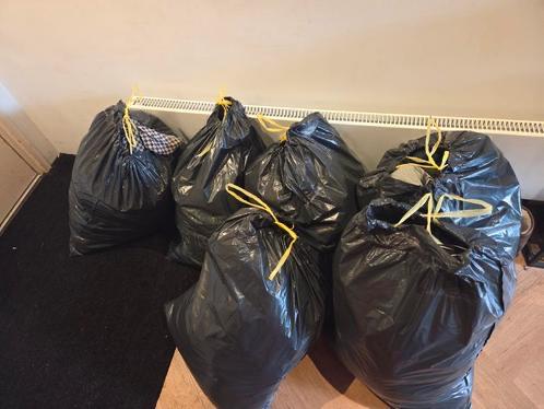 6 zakken kleding, schoenen, tassen - Dames, heren, kinder, Kleding | Dames, Dames-kledingpakketten, Ophalen, Gedragen, Maat 46/48 (XL) of groter