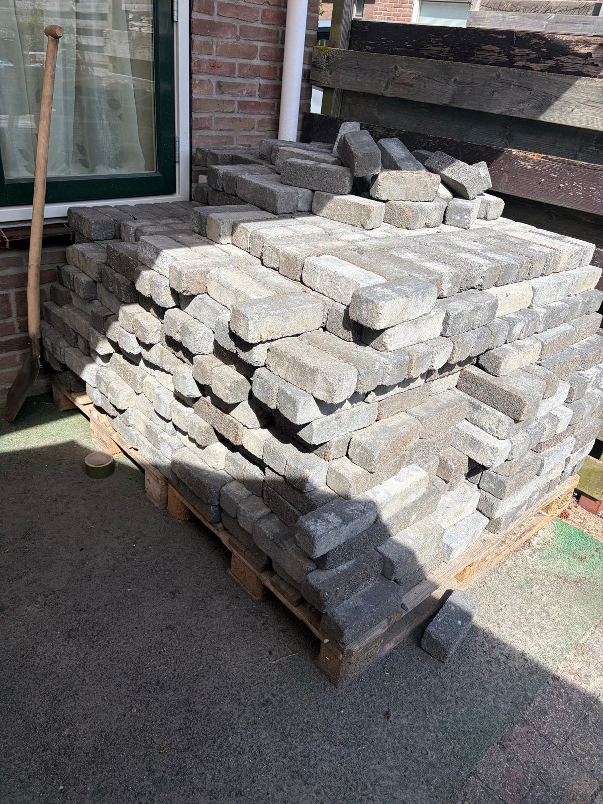 Gebruikte betonklinkers voor 10-13m², Ophalen, Gebruikt, Klinkers, 10 m² of meer