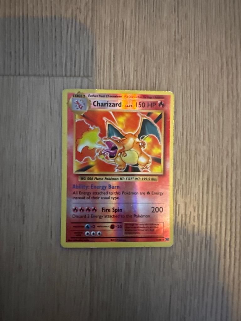Pokemon kaart Charizard 2016, Hobby en Vrije tijd, Verzamelkaartspellen | Pokémon, Ophalen of Verzenden, Zo goed als nieuw, Losse kaart