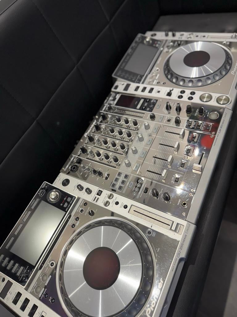 Pioneer DJ-set met 2x CDJ-2000NXS en DJM-900NXS platinum, Ophalen of Verzenden, Gebruikt, Dj-set, Pioneer