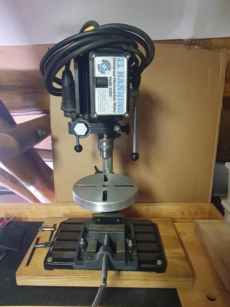Nieuwe Wabeco BF 1240 frees- en boorstandaard, Doe-het-zelf en Verbouw, Ophalen, Nieuw, Kolomboormachine