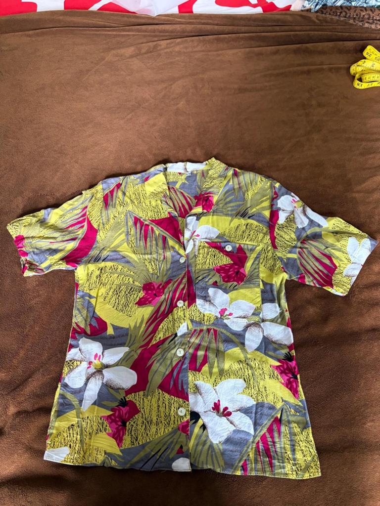 Zomerse Hawaï blouse met bloemenprint, Maat 38/40 (M), Geel, Ophalen of Verzenden, Korte mouw