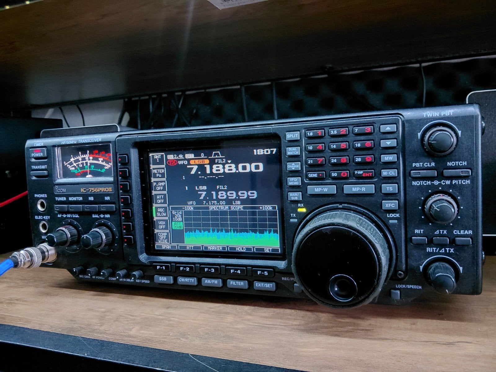 ICOM IC-756 PRO II hf set [ RUIL OF INRUIL KAN ], Ophalen