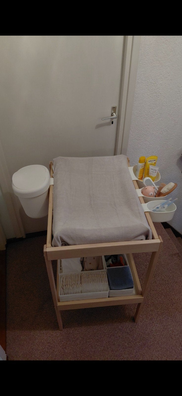 IKEA Commode met bakjes en prullenbakje, Ophalen