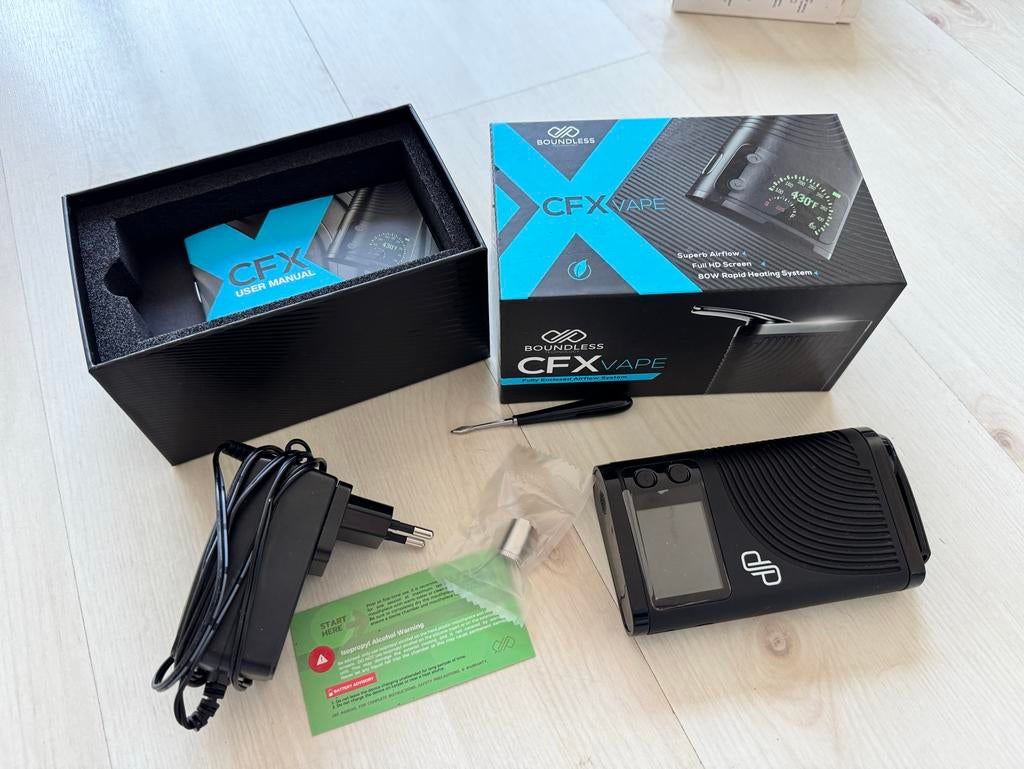 Boundless CFX Vaporizer, Verzamelen, Ophalen of Verzenden, Zo goed als nieuw, Sigarenbandjes