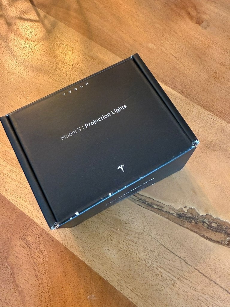 Tesla Model 3 originele projectieverlichting – €40, Ophalen, Gebruikt