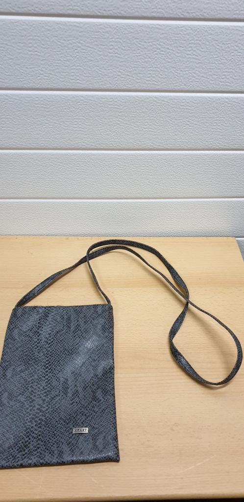 -	Apart schoudertas, Ophalen of Verzenden, 'T Olde Gre-j, Info@toldegrej.nl, Endepoelstraat 20f Didam