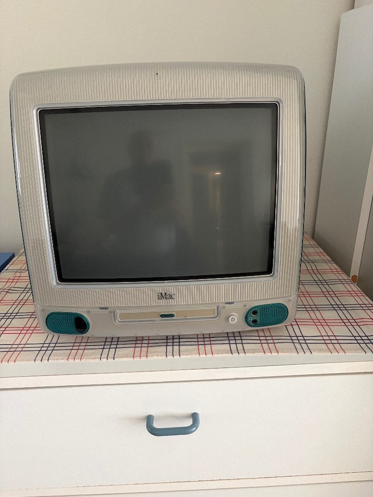 Vintage Apple iMac G3 - Start niet op (batterij leeg?), Computers en Software, Apple Desktops, Ophalen, Minder dan 4 GB, HDD, Niet werkend