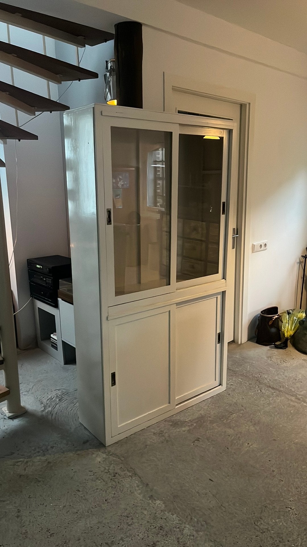 Kast wit vintage, Ophalen, 50 tot 100 cm, Zo goed als nieuw, Minder dan 100 cm