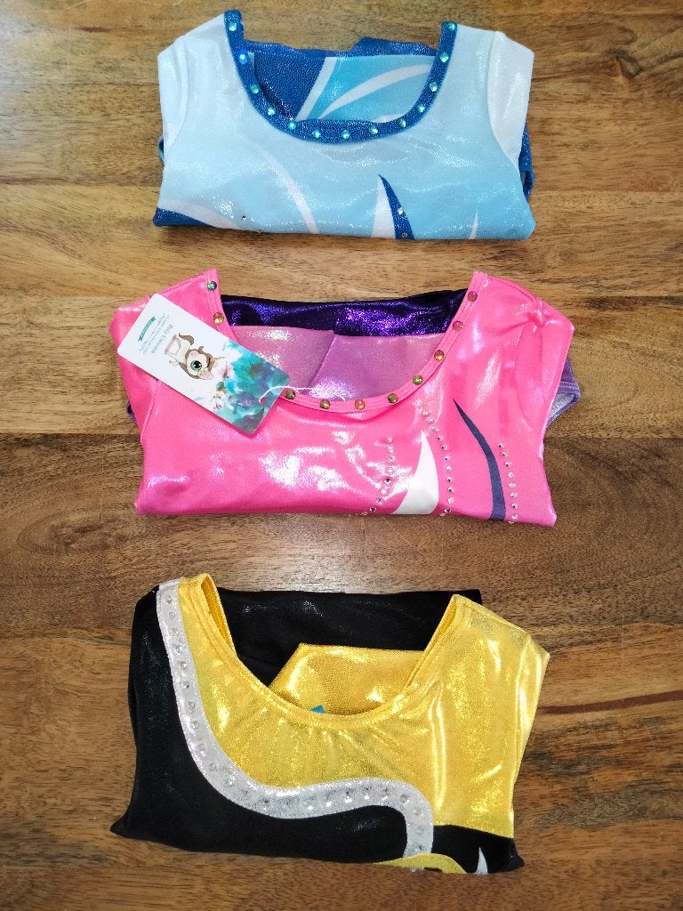 Turnpakje/turnpakjes maat 110 SALE nu 15 euro per stuk, Kleiner dan kindermaat 122, Ophalen of Verzenden, Nieuw, Turnpak(je)