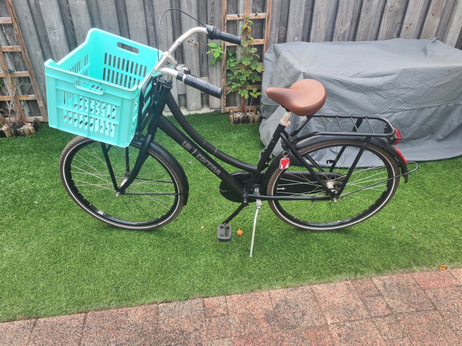 Cortina U4 Transportfiets 26 inch Zwart, Fietsen en Brommers, Terugtraprem, Gebruikt, Overige merken, Ophalen