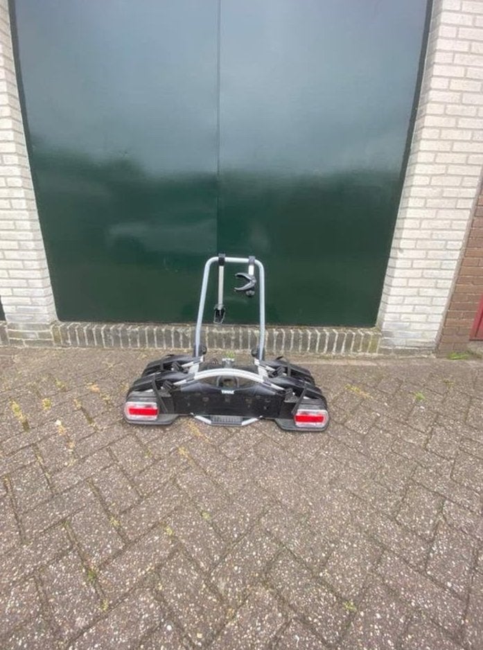 Thule 921 g2 fietsendrager kantelbaar, Auto diversen, Fietsendragers, Ophalen of Verzenden, Zo goed als nieuw, Trekhaakdrager