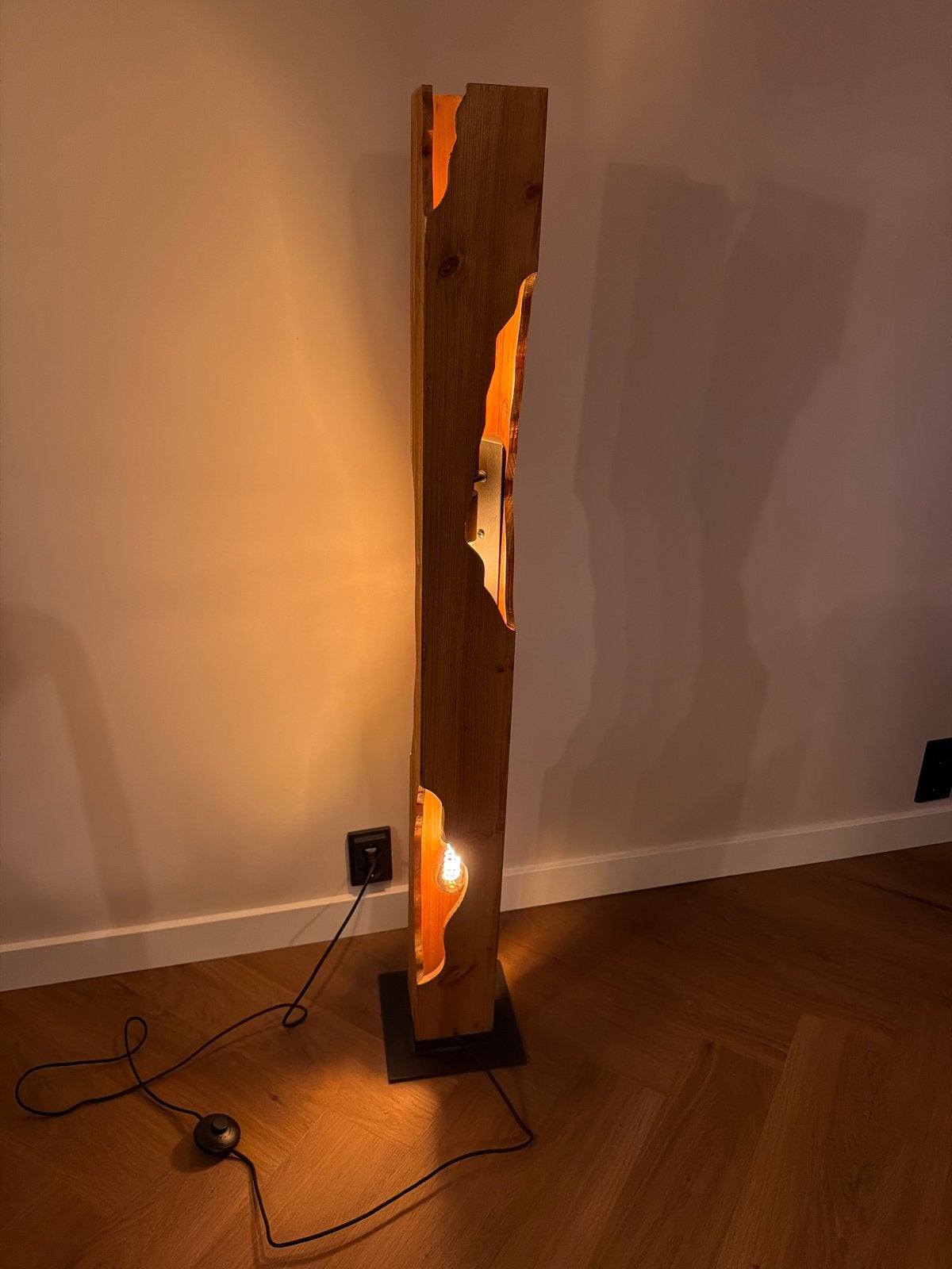 Unieke houten vloerlamp, Ophalen, 100 tot 150 cm, Nieuw, E27 (groot)