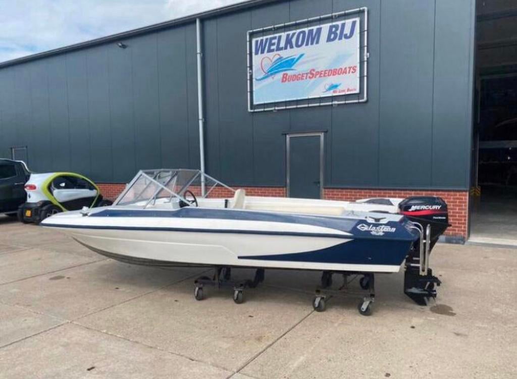 Prachtige Glastron speedboot met trailer in perfecte staat!, Ophalen, Zo goed als nieuw, Motor en Techniek, Motorboot