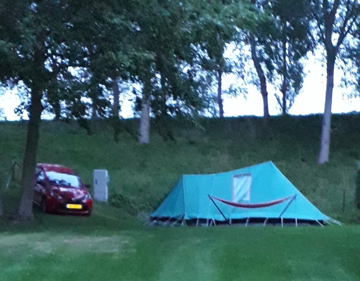 Retro 4-persoons Cabanon tent!, Ophalen, Gebruikt, Tot en met 4