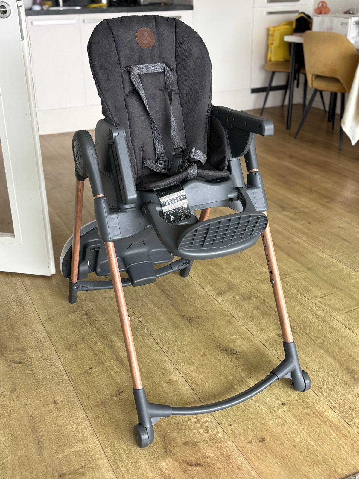 Maxi-Cosi Minla 6-in-1 meegroeistoel - Zo goed als nieuw, Ophalen, Zo goed als nieuw, Meegroeistoel, Afneembaar eetblad