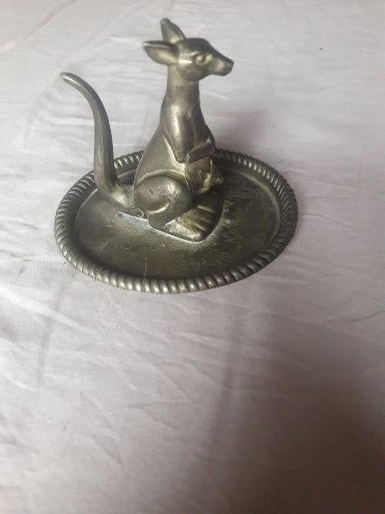 1 kangaroe / kangaroo / kangoeroe beeld ongeveer 7 cm, Ophalen