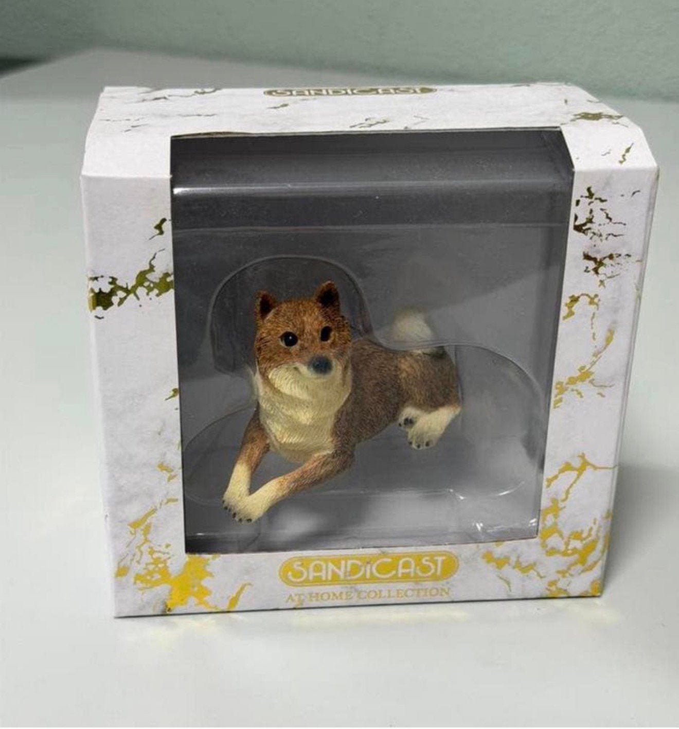 Sandicast Shiba Inu Beeldje Beeld Home Collection Hond Nieuw, Verzamelen, Ophalen of Verzenden, Nieuw, Dier