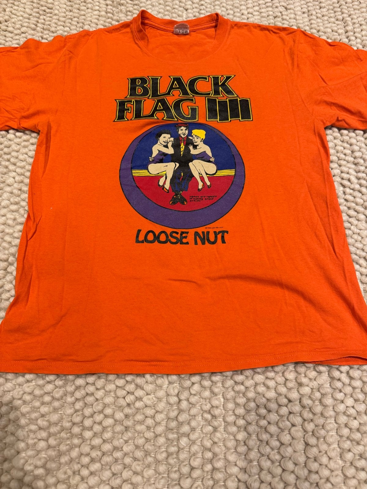 Black Flag Loose Nut T-shirt - Live '85 maat L, Ophalen of Verzenden, Gedragen, Overige maten, Oranje