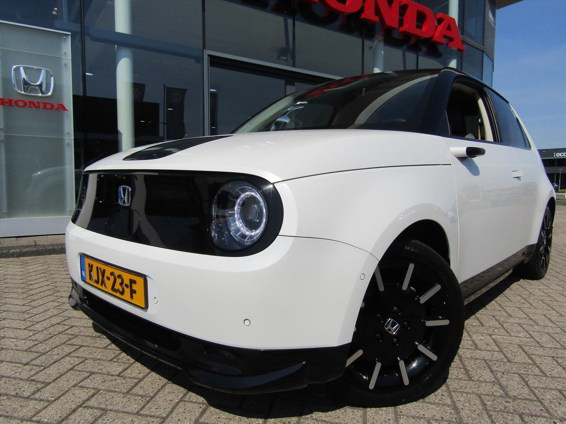 Honda E Electric 154pk Advance 17'', Auto's, Honda, Dealer onderhouden, Gebruikt, Zwart, 35 kWh