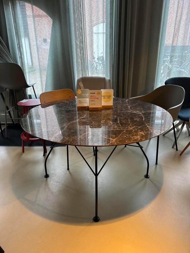 Kartell eettafel glossy bruin marmer blad 128 cm, Ophalen, 50 tot 100 cm, Zo goed als nieuw, Minder dan 50 cm