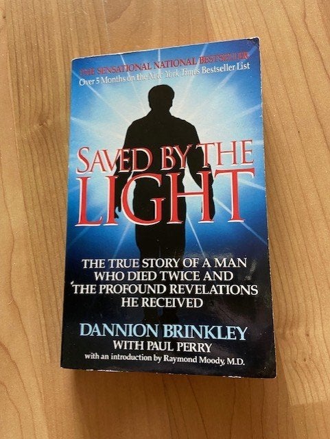 Saved by the light - Dannion Brinkley, Ophalen of Verzenden, Gelezen, Spiritualiteit algemeen, Overige typen