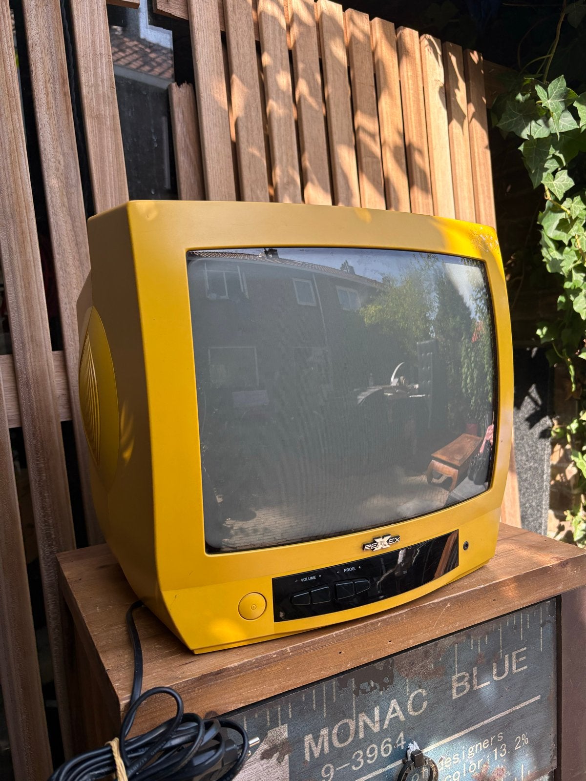 Reflex CTV 3750T Gele CRT TV - Retro Gaming Monitor, Audio, Tv en Foto, Vintage Televisies, Ophalen, Gebruikt, Minder dan 40 cm