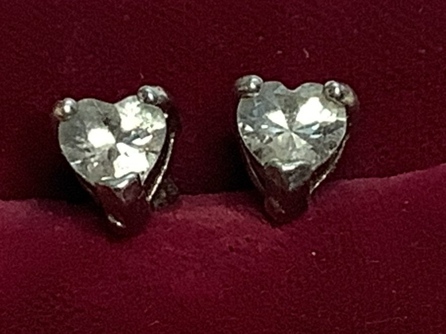 PRACHTIGE 925 ZILVEREN OORKNOPPEN MET WITTE EDELSTENEN, Verzenden, Zilver, Oorbellen, Met edelsteen
