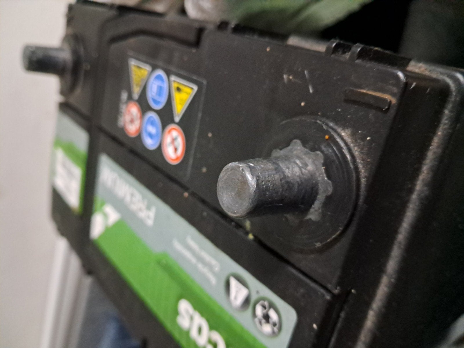Accu lucas premium voor auto boot of caravan, Auto-onderdelen, Ophalen, Nieuw