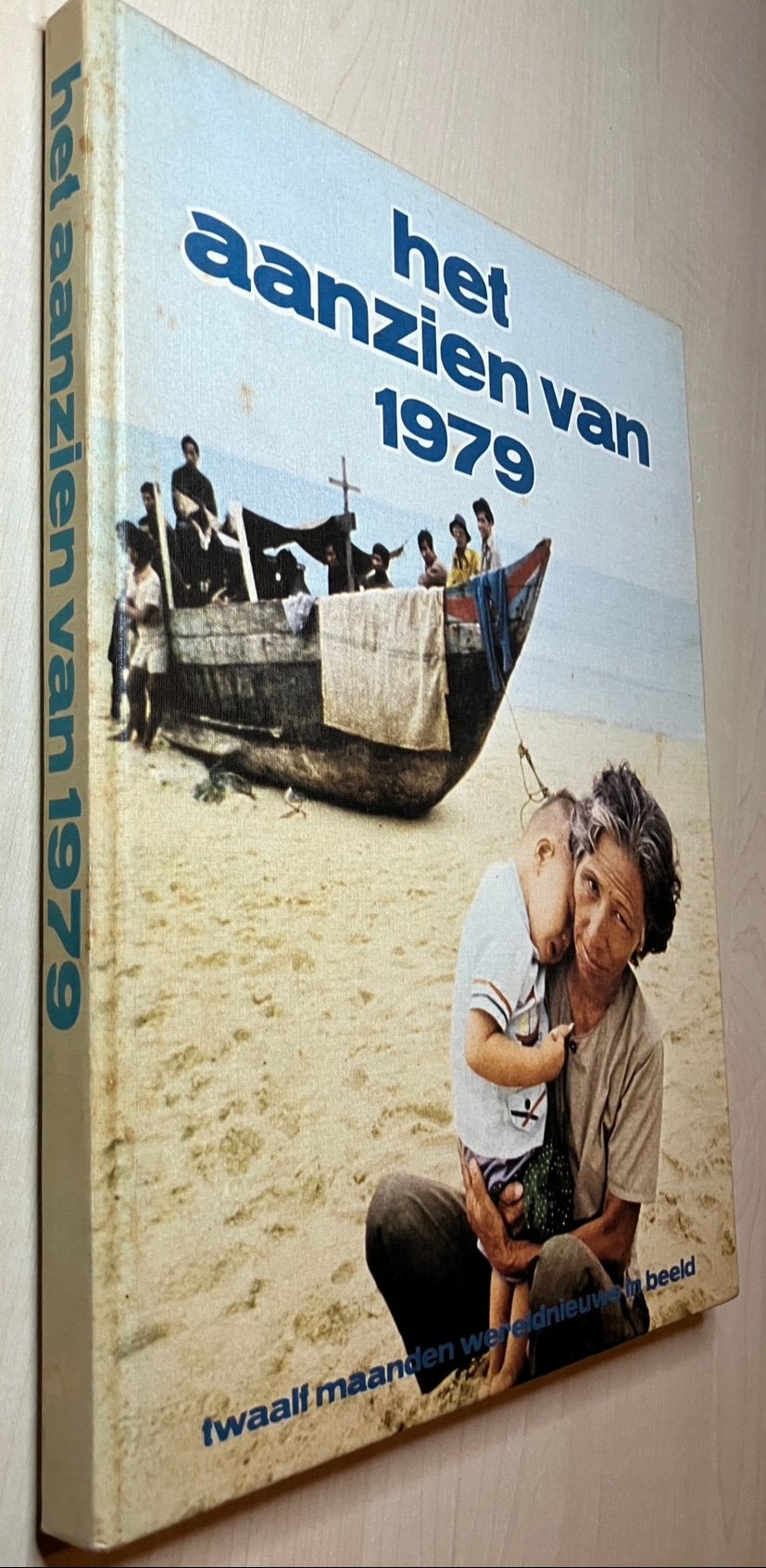Het Aanzien Van 1979, twaalf maanden wereldnieuws in beeld, Overige gebieden, Ophalen of Verzenden, 20e eeuw of later, Gelezen