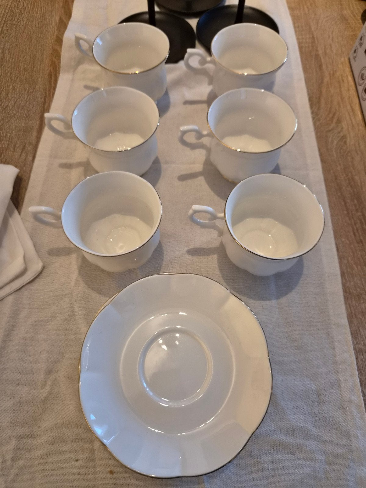 Royal Canterbury fine bone China, Ophalen, Zo goed als nieuw, Porselein, Overige stijlen