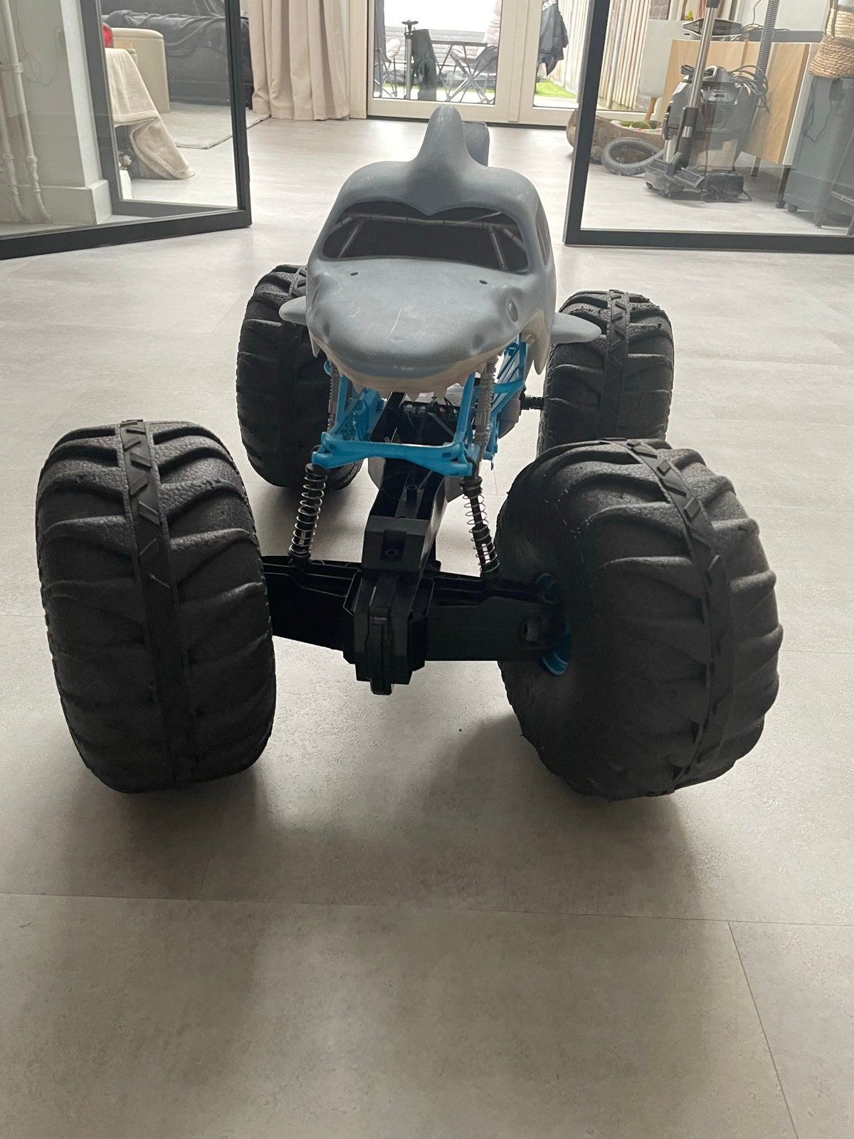 Monster Jam Mega Megalodon RC Truck, Ophalen, Gebruikt