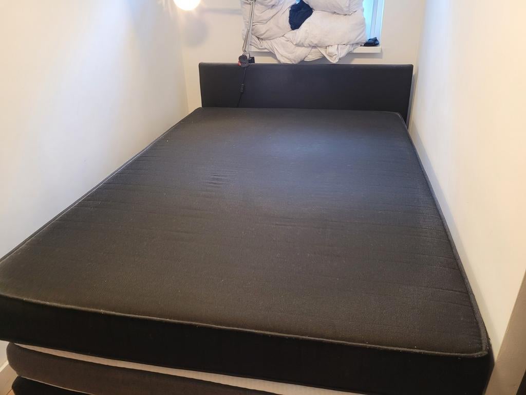 Gratis boxspring matras, Huis en Inrichting, Slaapkamer | Boxsprings, Ophalen, Gebruikt, Tweepersoons, 140 cm