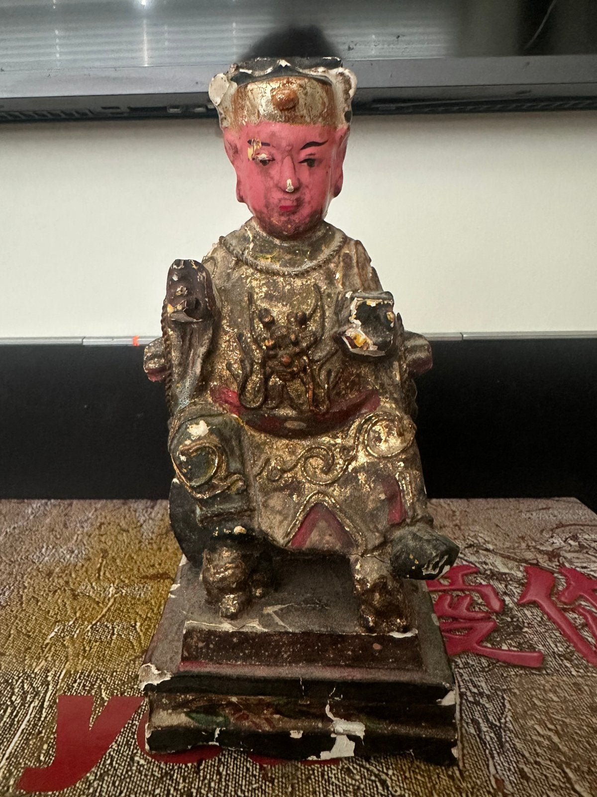 Chinees GuanYin polychroom stucco 19 e eeuw, Houtsnijwerk, Minder dan 20 cm, Ophalen of Verzenden, Hout