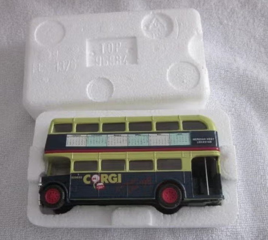 Corgi Classics Regent Bus Collector Club 1993 in verpakking., Hobby en Vrije tijd, Ophalen of Verzenden, Nieuw, Bus of Vrachtwagen