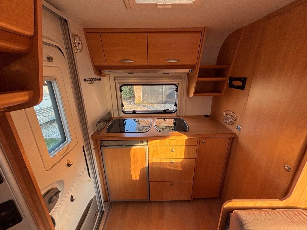 Foto 7 van Chateau CALISTA 430 AMF/MOVER/VOORTENT